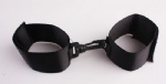 Bondage handcuff